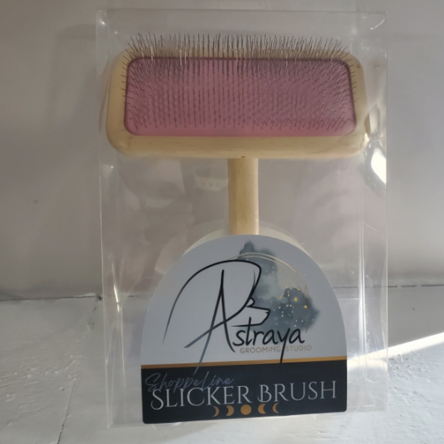 Shoppe Line Slicker Brush